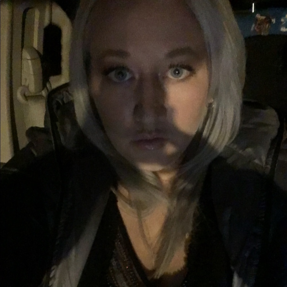 Meet your Posher, Amy